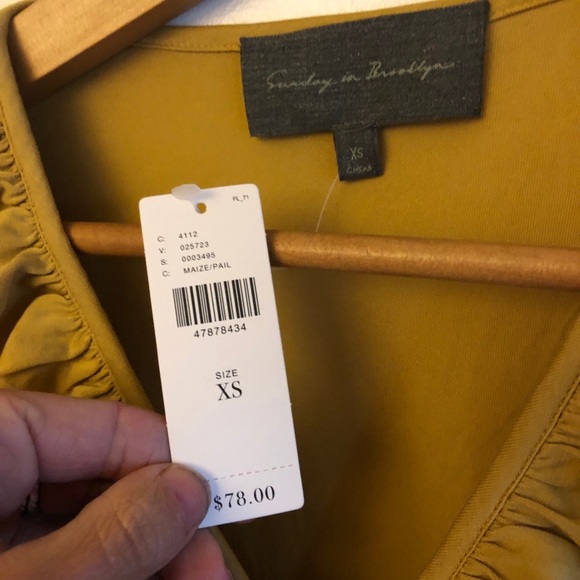 Anthropologie brand-Sunday in Brooklyn ruffle tee - Picture 4 of 5